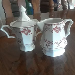 Creamer and Sugar Bowl set